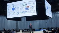Fintech expert Chris Skinner gave his advice in a format new to Money 20/20 this year: The Forum. Staged like theater-in-the-round, Forum presentations were broadcast to audience members via wireless headsets.