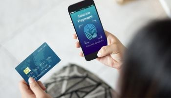 Is Mobile Banking Safe? Here&#039;s 5 Tips for Security