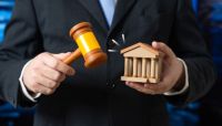 Community Banks Challenge Crypto Trust Charters