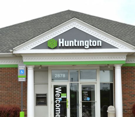 Huntington Bank Acquires Investment Banking and Advisory Firm